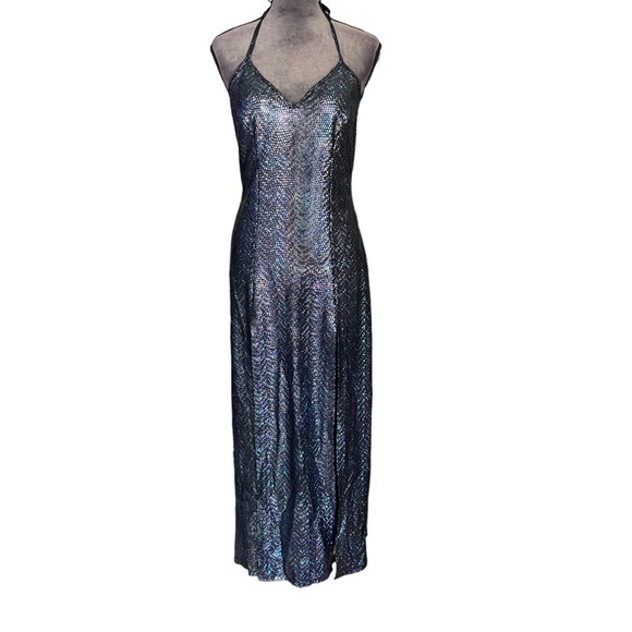 Dresses & Skirts - Shimmery Mermaid Halter Dress‎